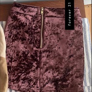 Velvet skirt